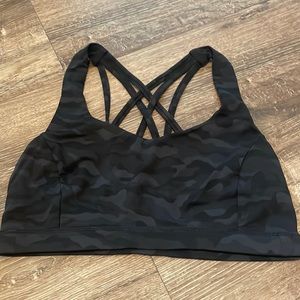 lululemon Free to Be Serene Bra in Heritage 365 Camo Deep Coal Multi